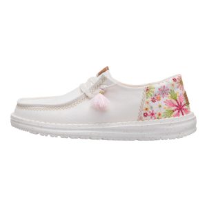 Wendy Funk Embroidered Floral ÿ Ivory/Multi